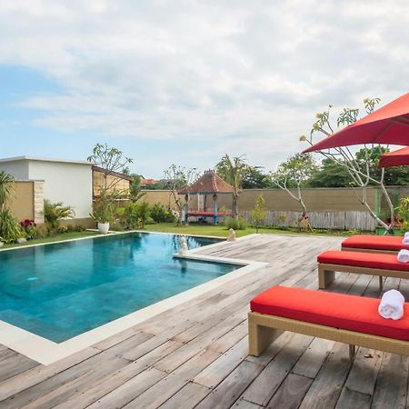 Villa Manggala - 13 Mins Walk To Berawa Beach Canggu Zewnętrze zdjęcie