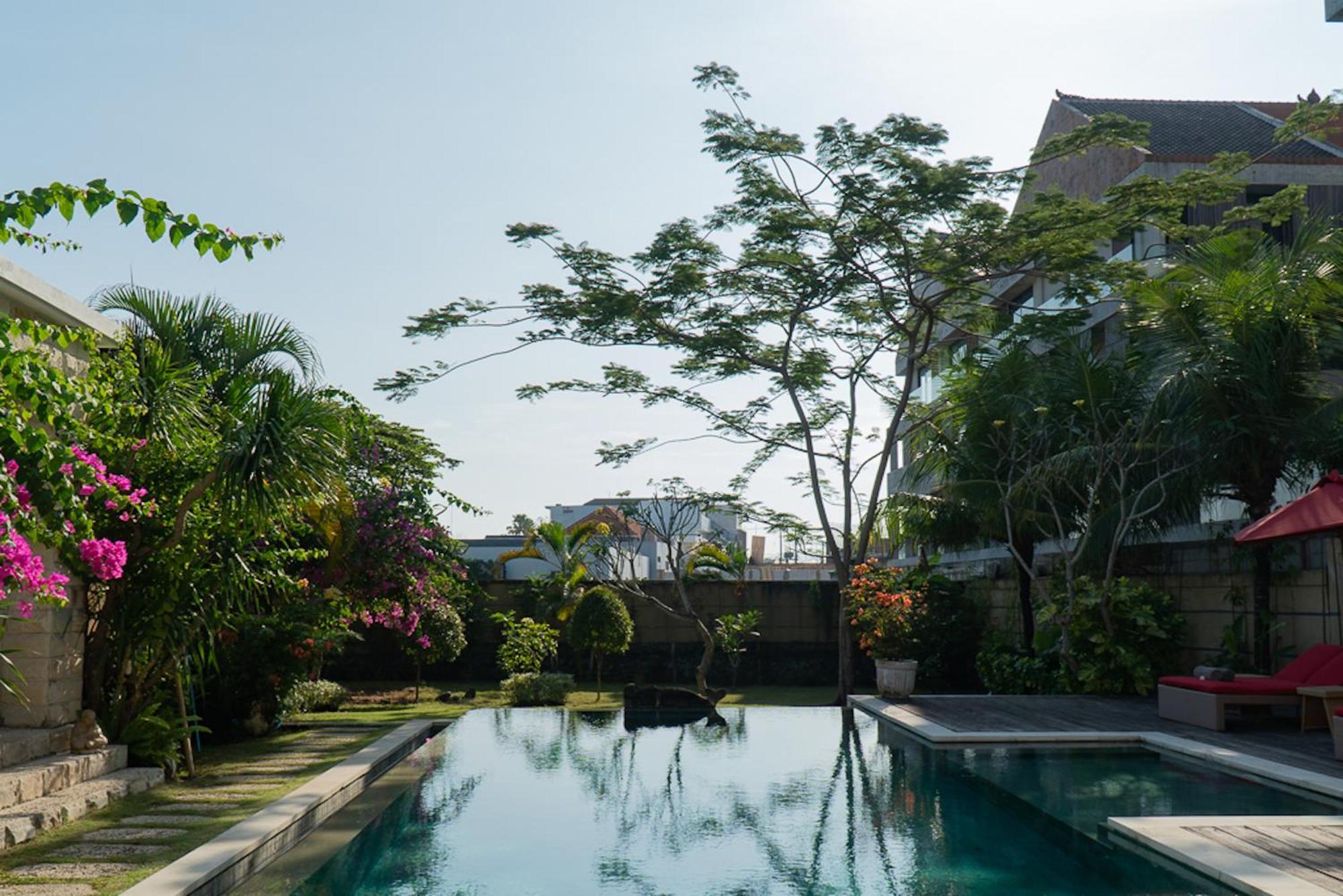 Villa Manggala - 13 Mins Walk To Berawa Beach Canggu Zewnętrze zdjęcie